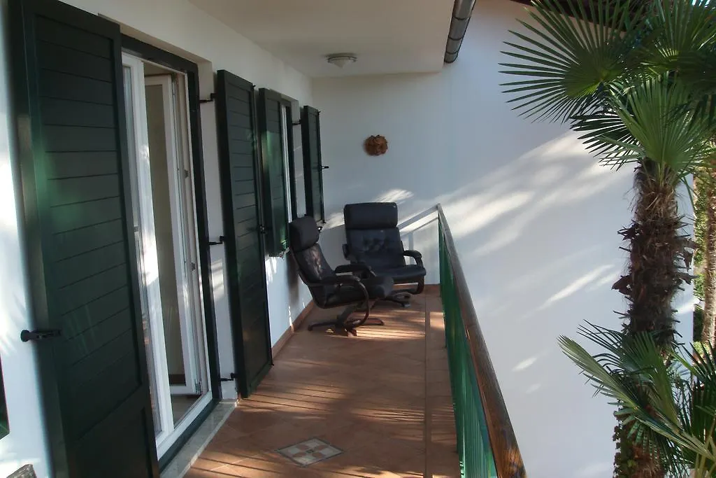 Apartment Leon And Leona أوباتيا 0*,  كرواتيا