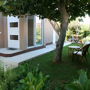 Tiana Apartman Zára